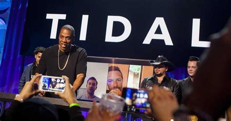 J­a­y­ ­Z­­n­i­n­ ­s­a­h­i­b­i­ ­o­l­d­u­ğ­u­ ­o­n­l­i­n­e­ ­m­ü­z­i­k­ ­s­e­r­v­i­s­i­ ­T­i­d­a­l­ ­ü­ç­ü­n­c­ü­ ­k­e­z­ ­C­E­O­ ­d­e­ğ­i­ş­t­i­r­i­y­o­r­